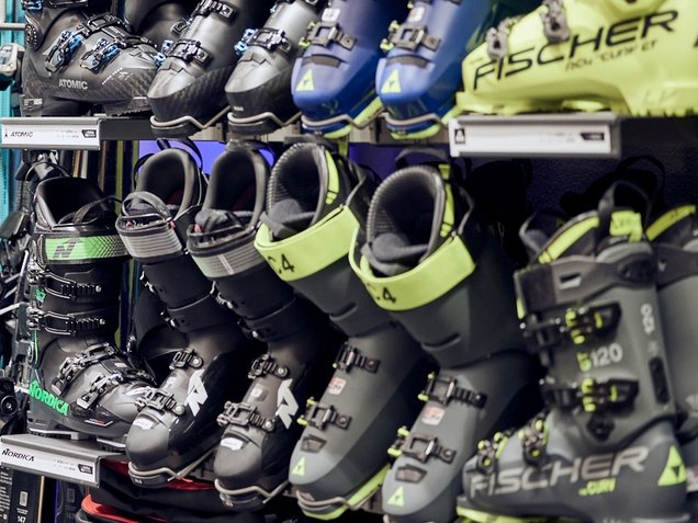 Skischuhe bei Sportlife Brugger in Sölden